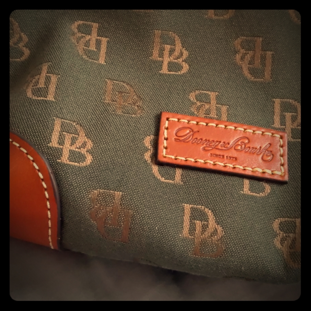Dooney & Bourke makeup bag